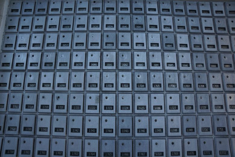 ペーパーカンパニーが多いケイマン諸島での郵便ポスト(Pixabay)