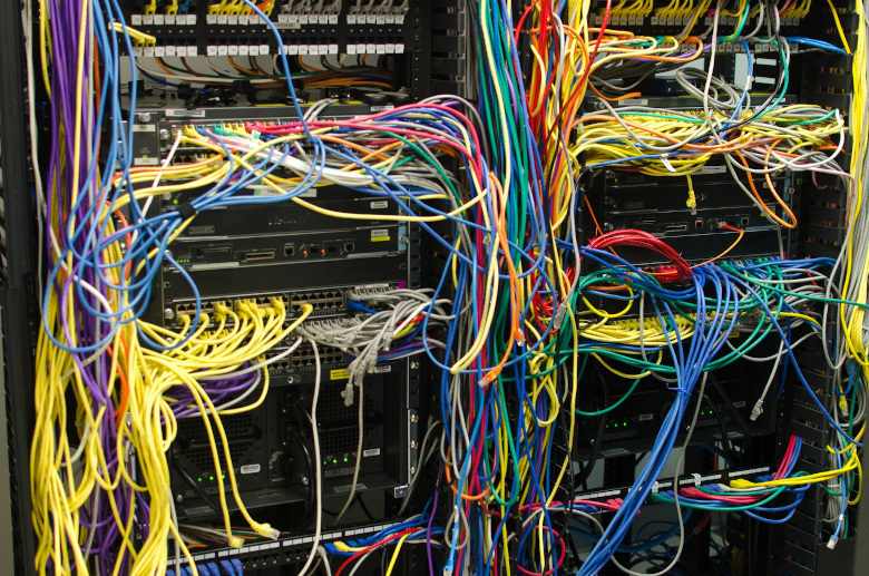 インターネット利用による消費電力